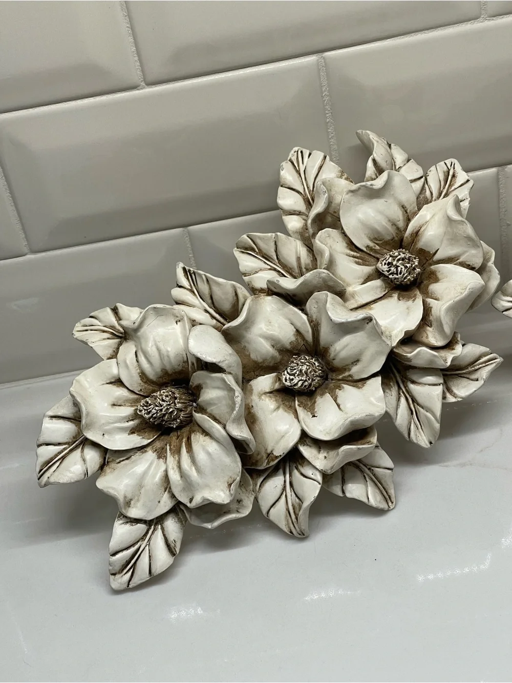 Door Decoration/Shelf Decor Flower/Floral Accent to any Style, Room, Space solid